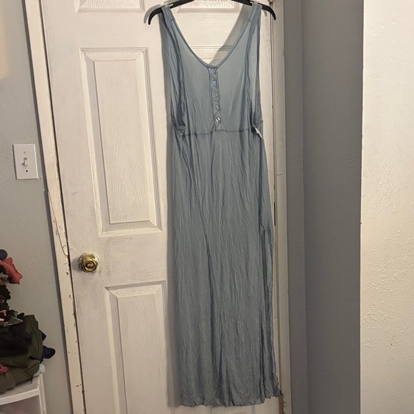 Free People Have to Have it - Picture 6 of 9